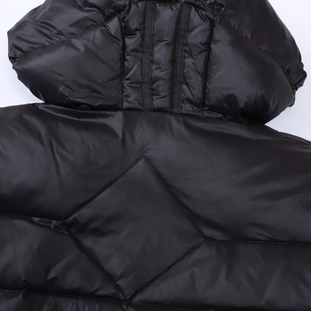 F CANADA GOOSE ： ： ， ， ， ， ， ， 。 ， Breathable Power Stretch® ， ， Goose I.D. 2 ： ， ，